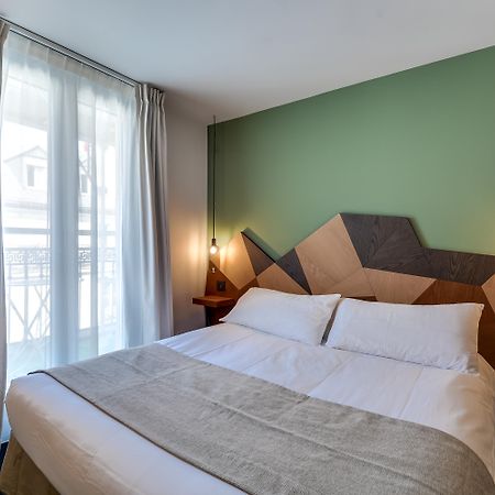 Wit Hotel Paris Luaran gambar