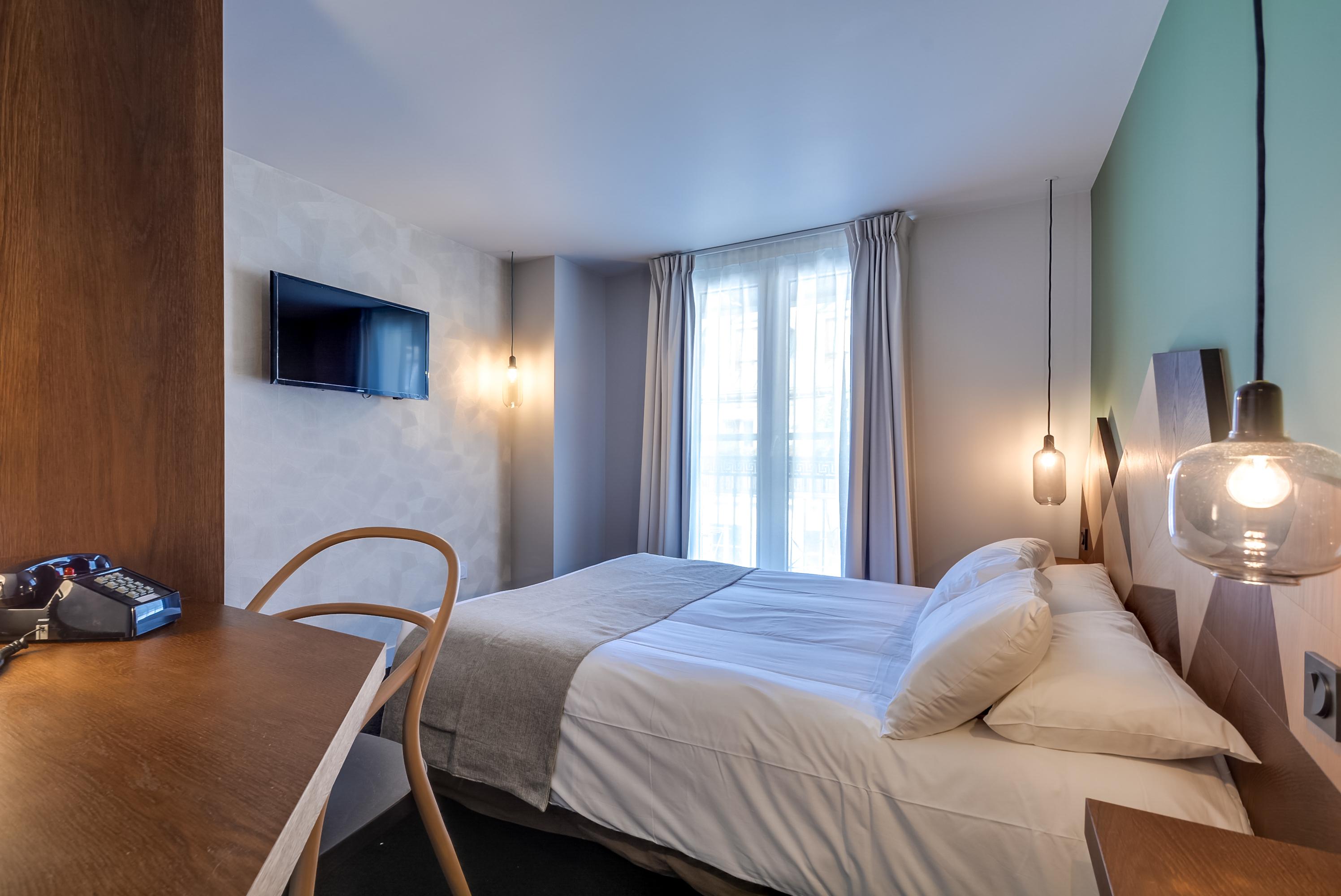 Wit Hotel Paris Luaran gambar